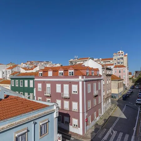 Classic Topfloor By Lovelystay Lisboa