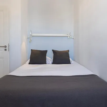 Classic Topfloor By Lovelystay *